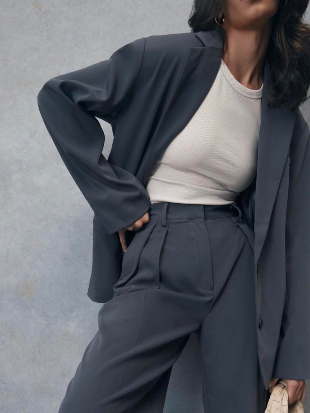 MESHKI Simone Oversized Blazer Jacket in Gray Charcoal - Picture 10 of 10
